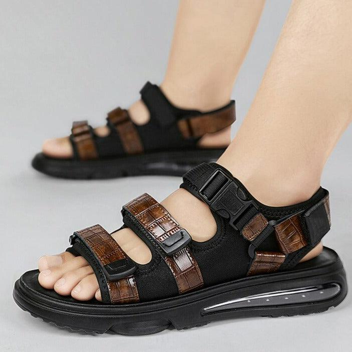 Sandália em Couro Nobre com Amortecedor Traseiro