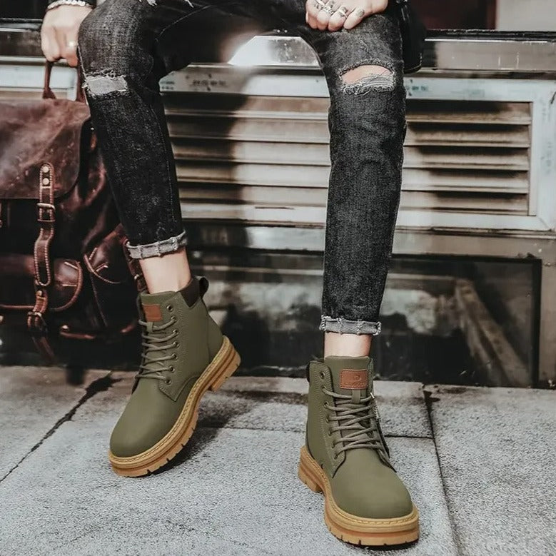 Coturno Masculino Imperador - Resistencia e Impermeável em Couro