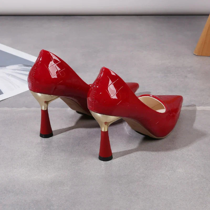 Scarpin Regal de Salto Alto Cintilante com Dourado 